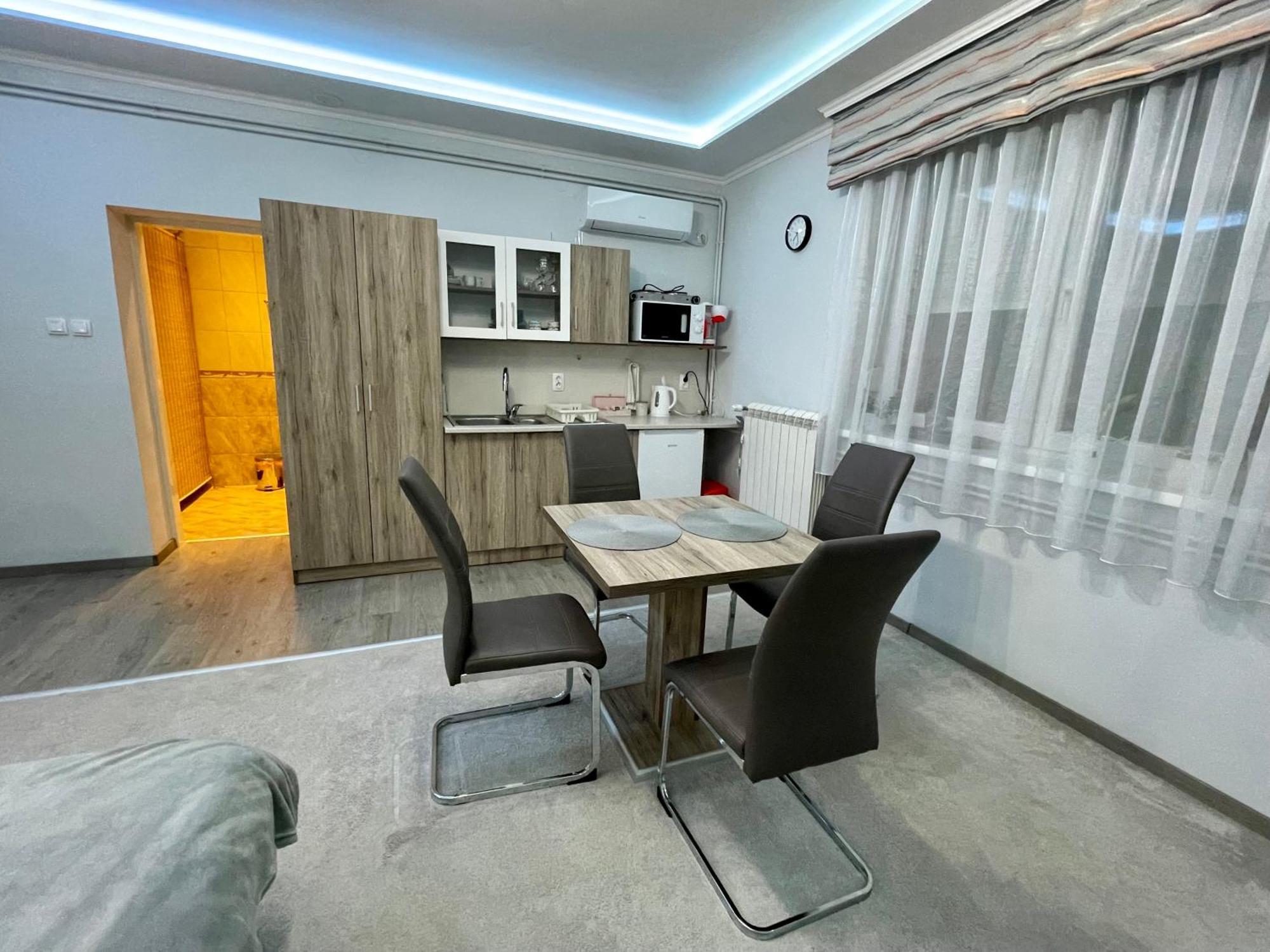 Belien Apartman Makó Kültér fotó